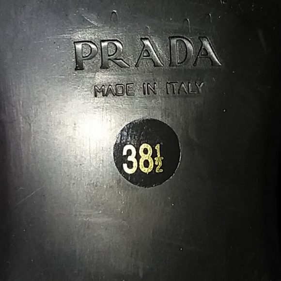 Prada boots - Picture 3 of 7